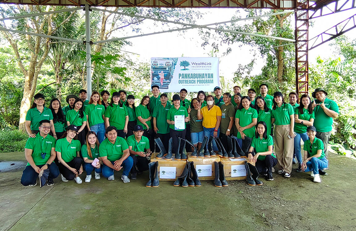 Wealthlink Inc. | Stepping Towards Safety: Wealthlink’s Pangkabuhayan Outreach Program Wealthlink Inc. | Tree-Planting-4